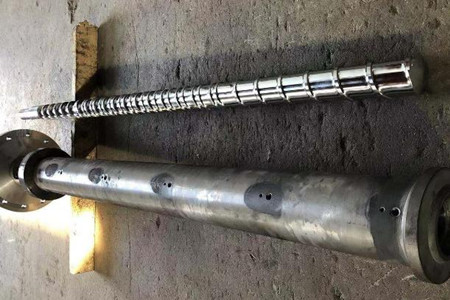 注塑機機筒螺桿使用時需要注意哪些事項？